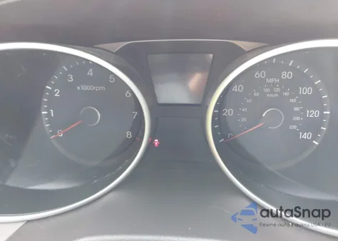 2014 Hyundai Tucson Se z USA, uszkodzony, nr VIN KM8JU3AG3EU836290